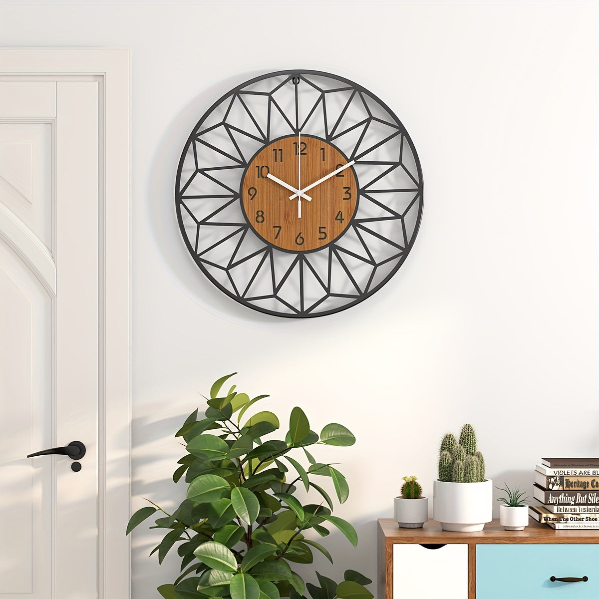 Runde industrielle Wanduhr in Holzmaserung mit leisem Quarzwerk
