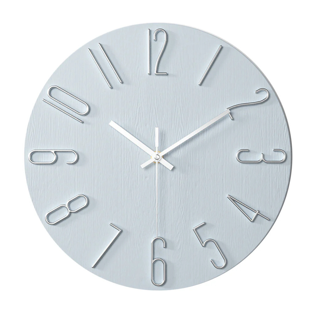 Minimalistische skandinavische geräuschlose Quarzwanduhr mit goldfarbenem Akzent