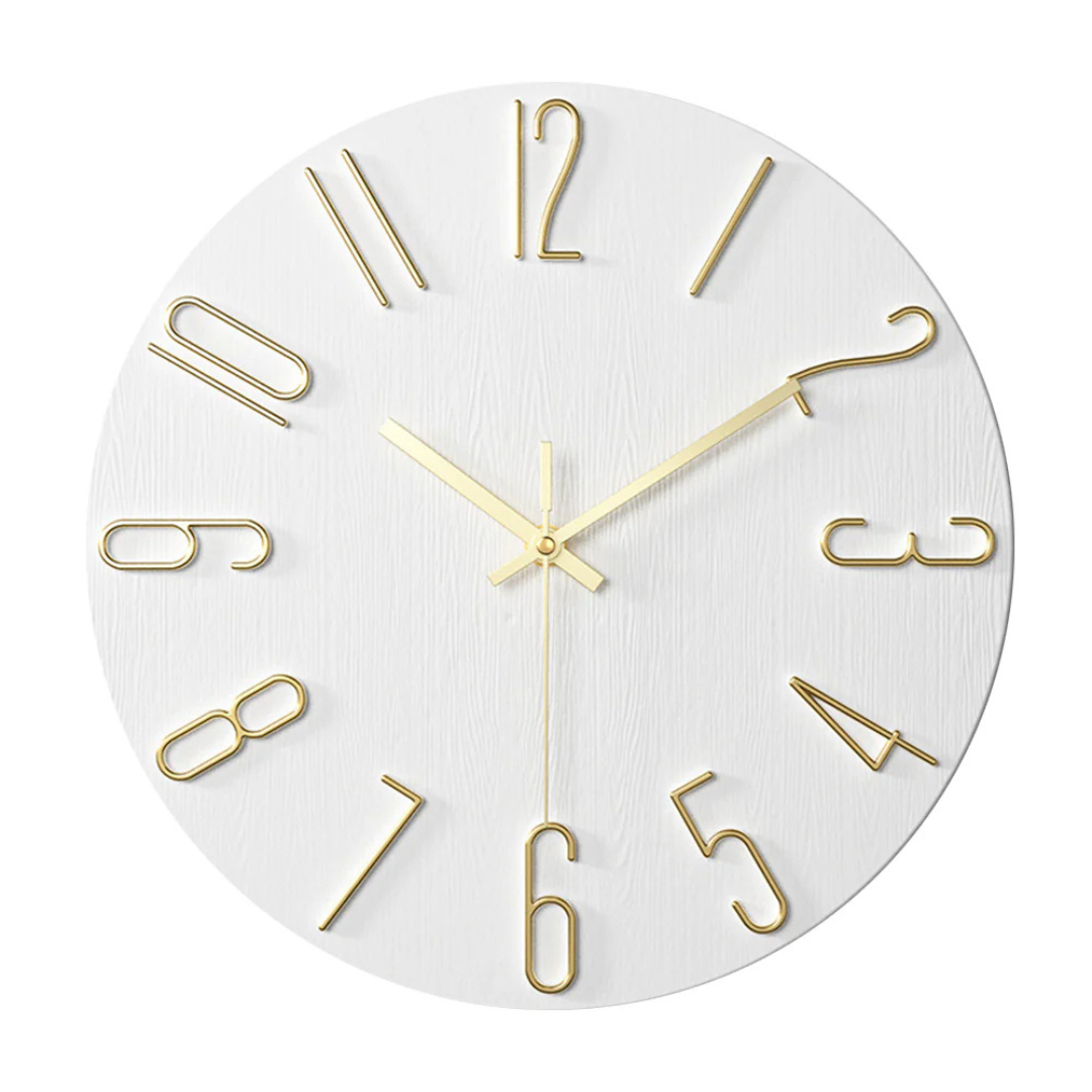 Minimalistische skandinavische geräuschlose Quarzwanduhr mit goldfarbenem Akzent