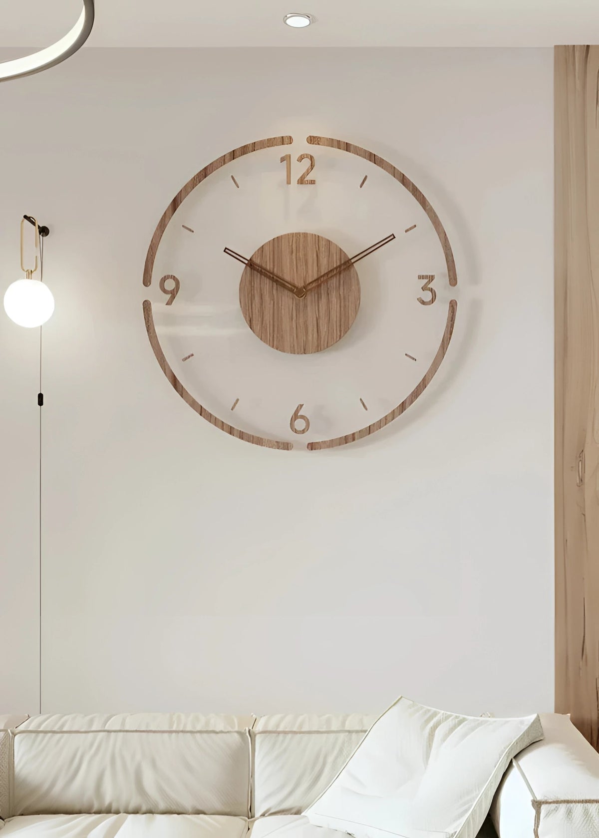 Minimalistische skandinavische Wanduhr aus Massivholz mit geräuschlosem Quarzwerk