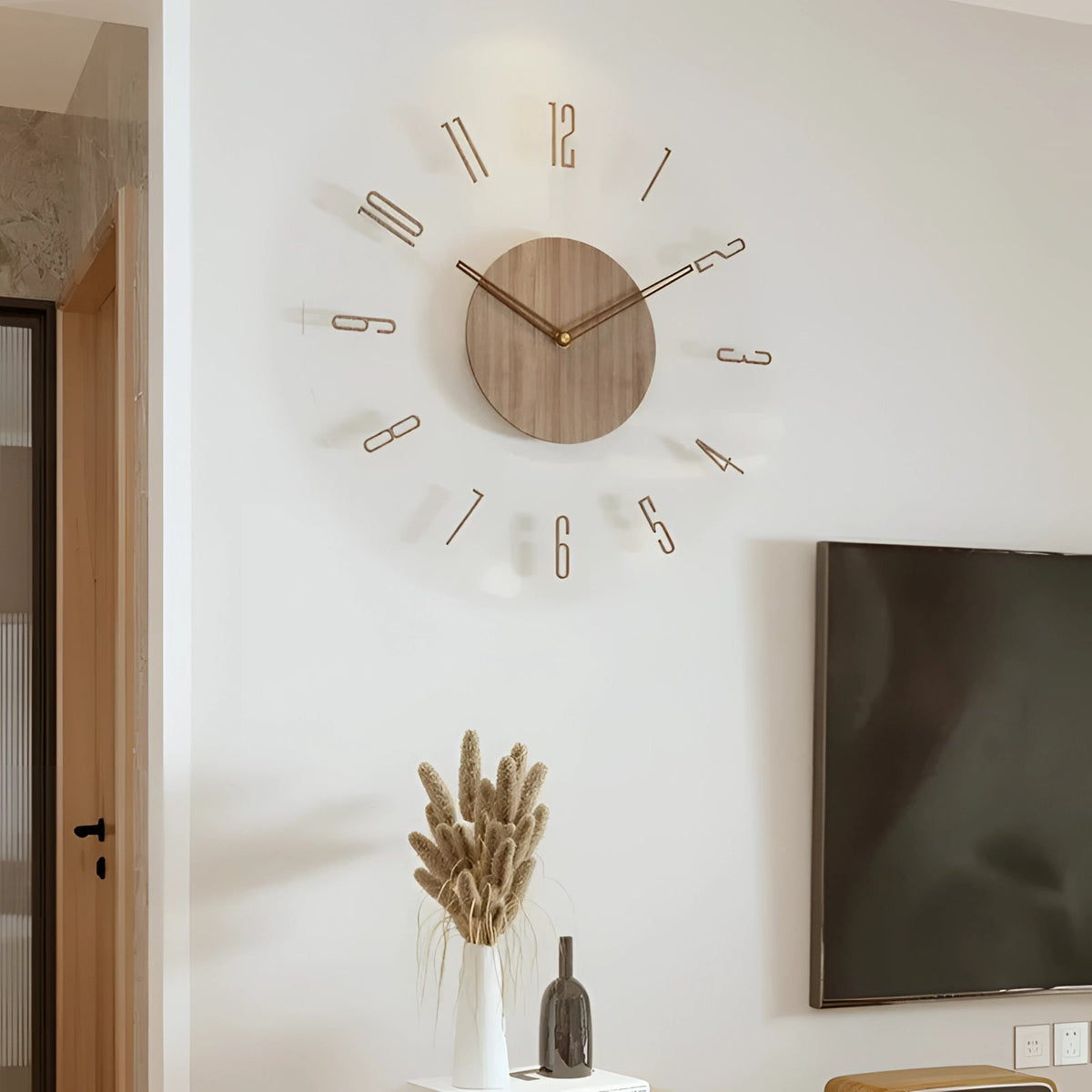 Minimalistische skandinavische Wanduhr aus Massivholz mit geräuschlosem Quarzwerk