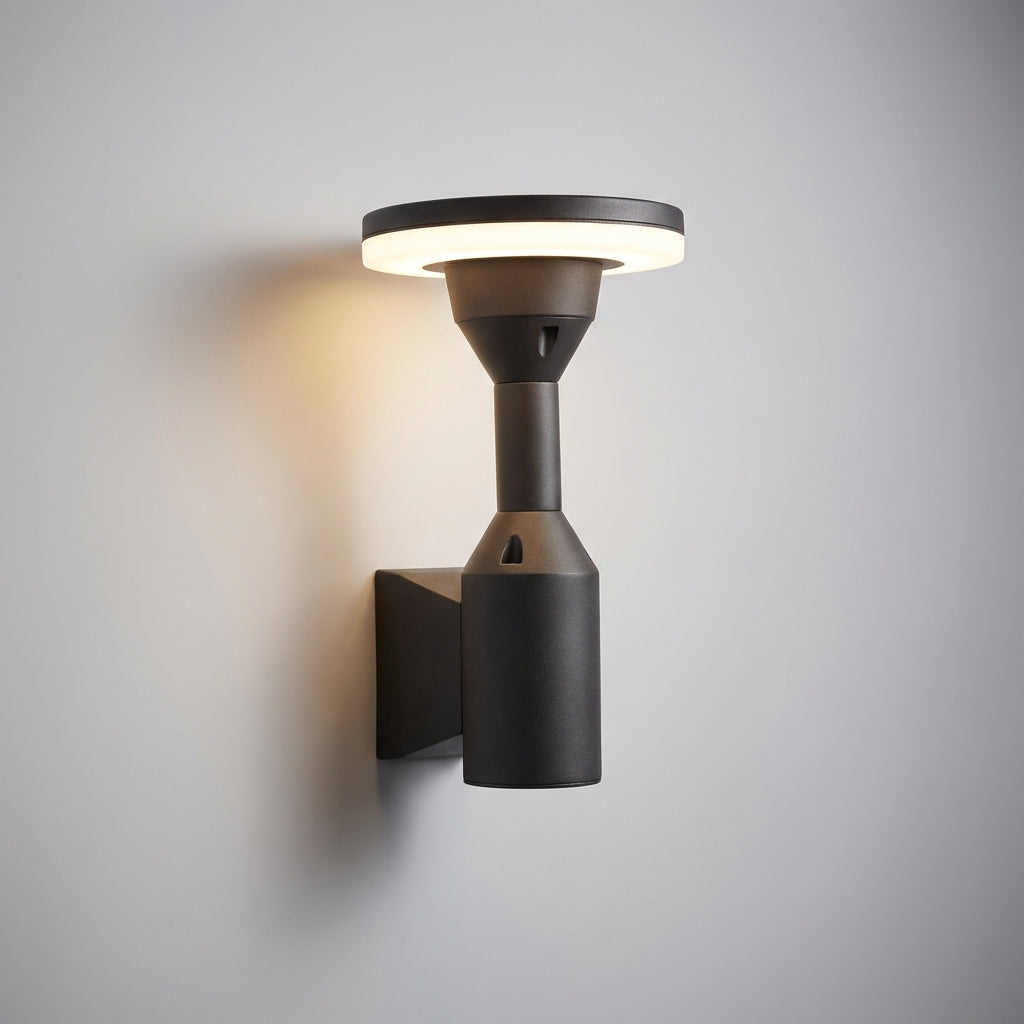 Elegante wetterbeständige Außenwandleuchte aus Aluminium