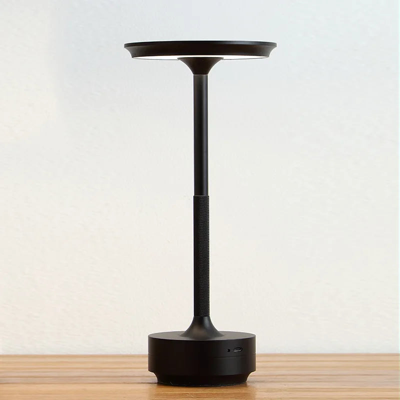 Minimalistische kabellose Tischlampe aus Aluminium, wiederaufladbar, mit Touch-Steuerung und Dimmfunktion