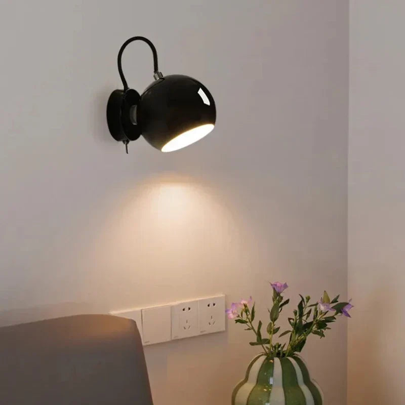 Nordische minimalistische drehbare Deckenleuchte in Kuppelform