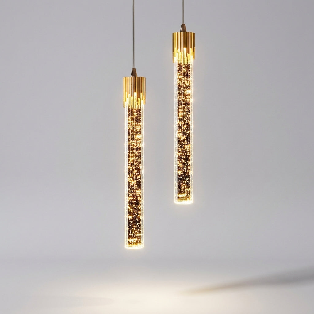 Schlanke Pendelleuchte mit zylindrischem Glasschirm, verstellbarem Kabel