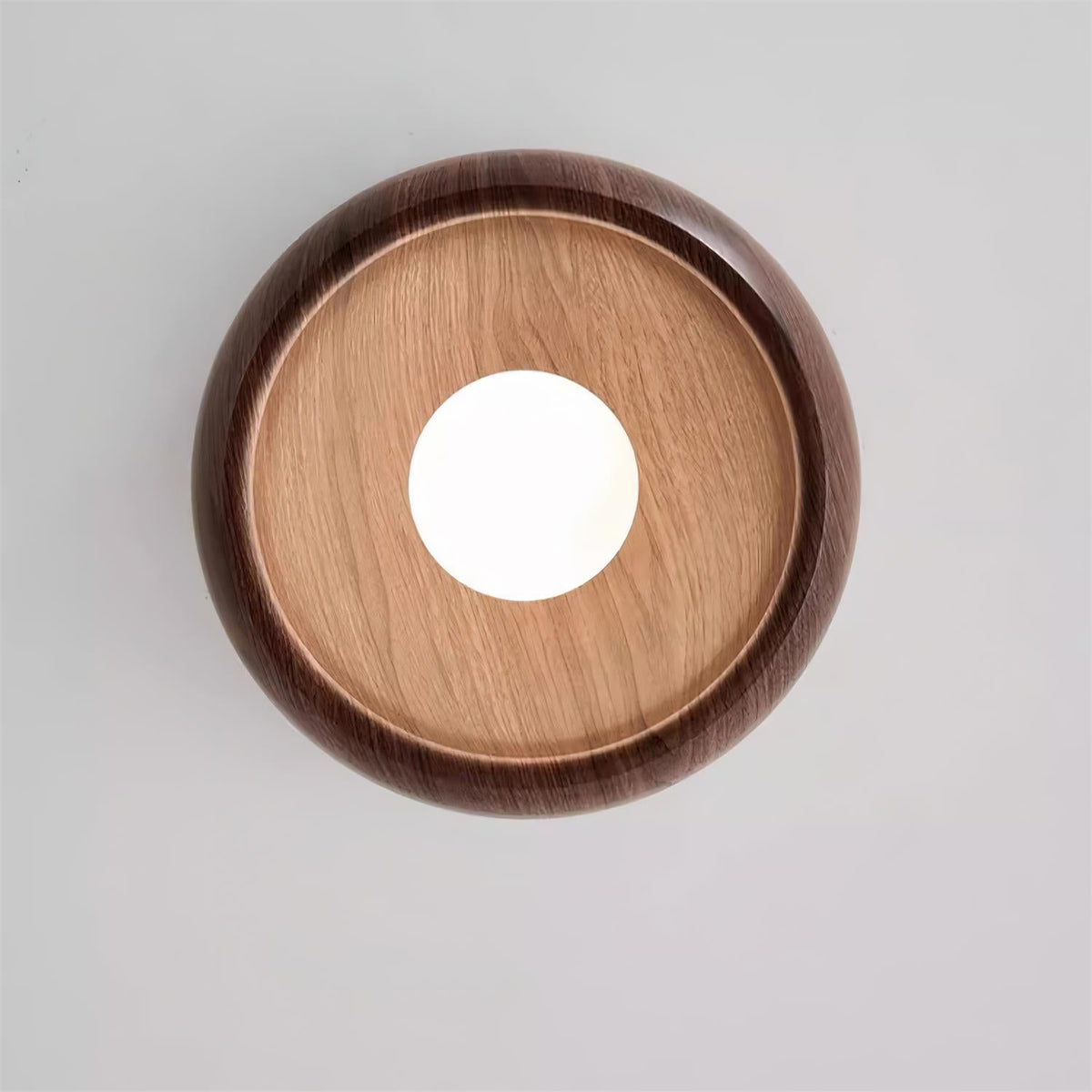 Minimalistische runde skandinavische Japandi-Deckenleuchte zur Aufbaumontage aus Holz