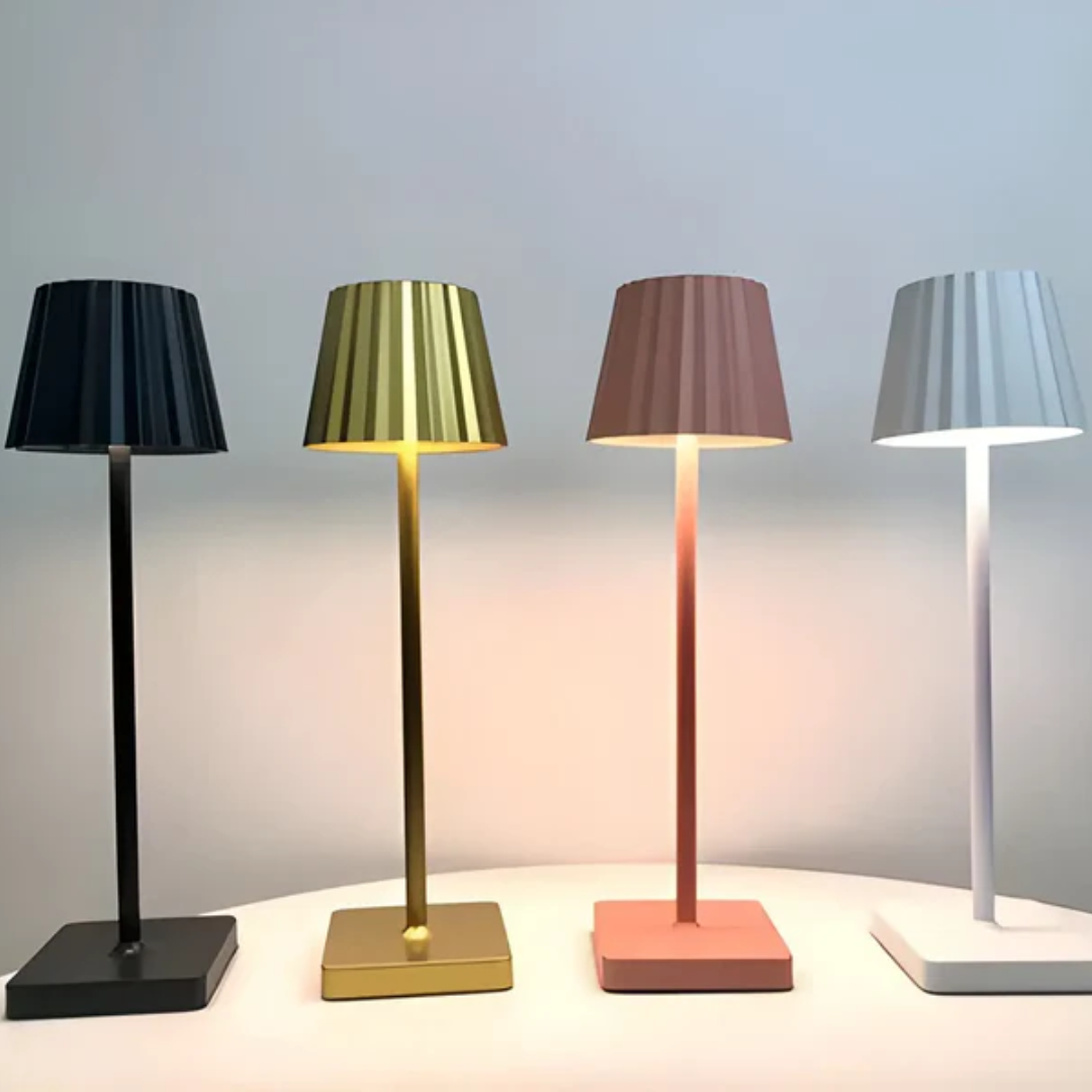 Wasserdichte skandinavische dimmbare aufladbare Tischlampe aus Aluminium