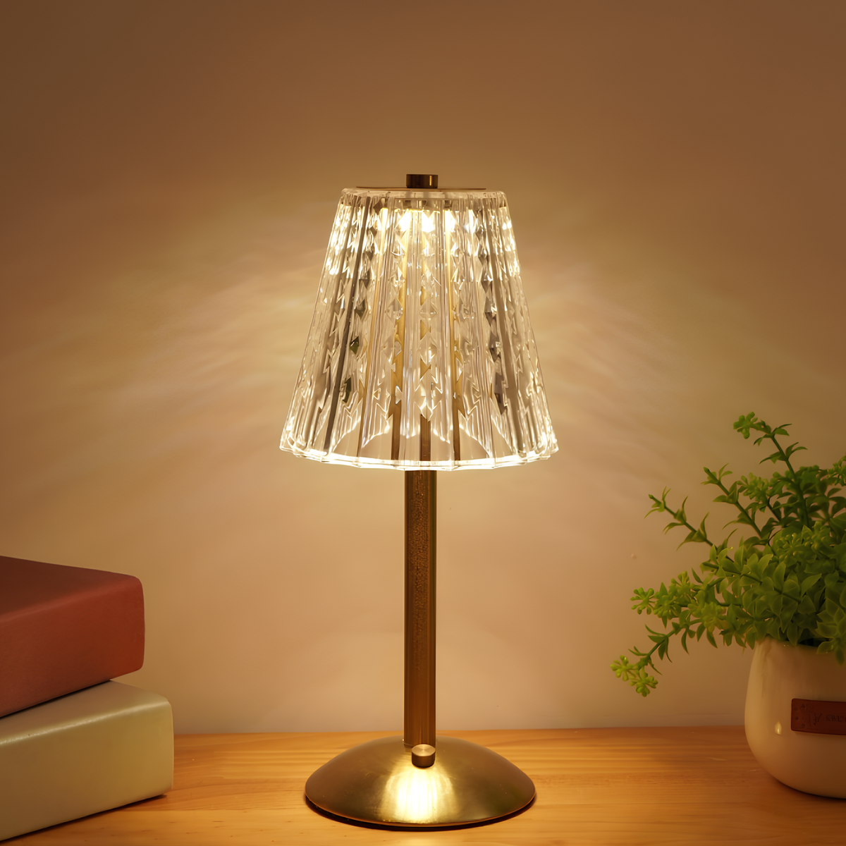 Wiederaufladbare Tischlampe mit Kristall-Lampenschirm, gebürstetem Aluminium und Touch-Steuerung