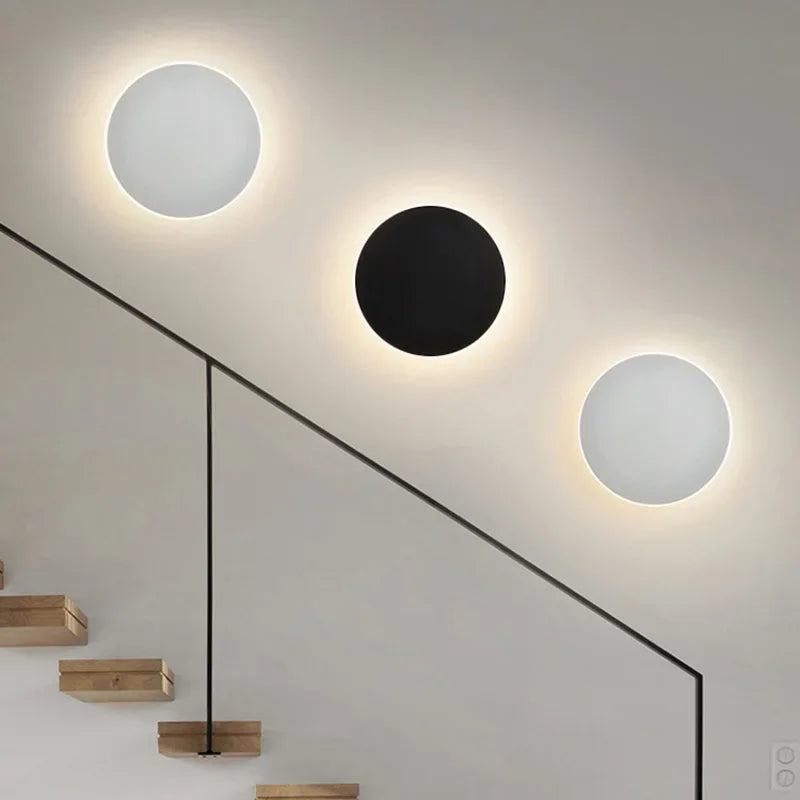 Minimalistische runde Wandleuchte mit Touch-Steuerung und Sensor