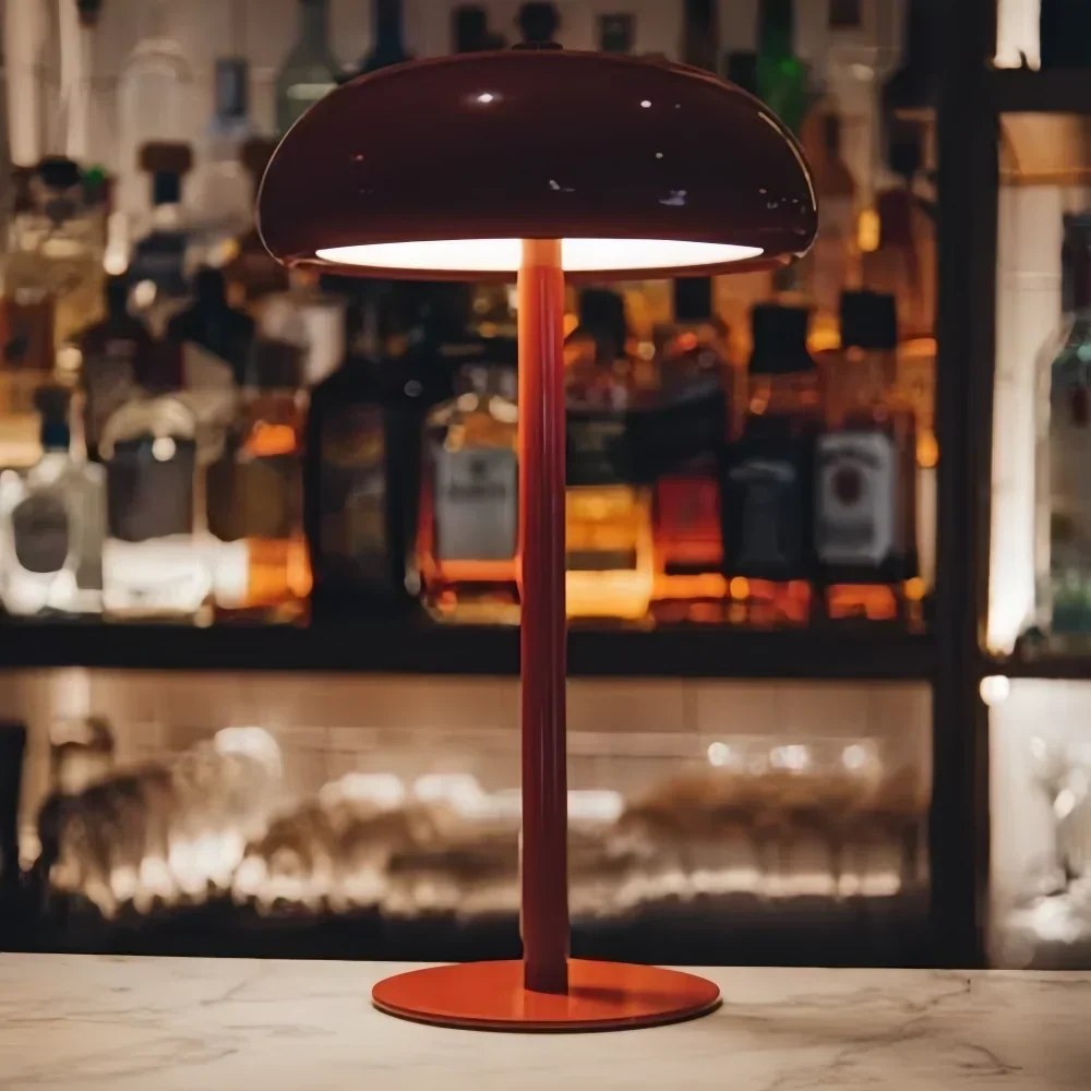 Retro-Tischlampe mit abgerundeter Silhouette, Touch-Steuerung, wiederaufladbar und tragbar