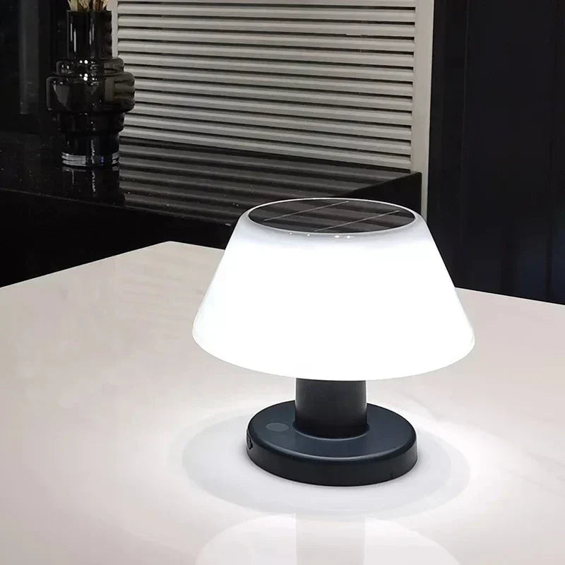 Solarbetriebene aufladbare wasserfeste Tischlampe für Innen- und Außenbereiche