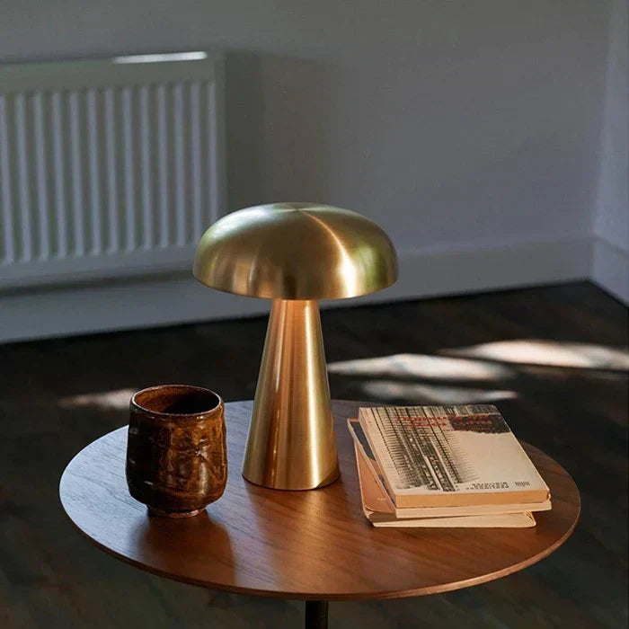 Dimmbare kabellose Tischlampe aus Eisen und Acryl in Pilzform