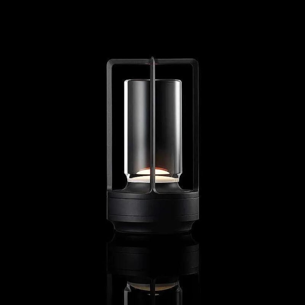 Minimalistische kabellose, wiederaufladbare Tischlampe für Innen- und Außenbereiche
