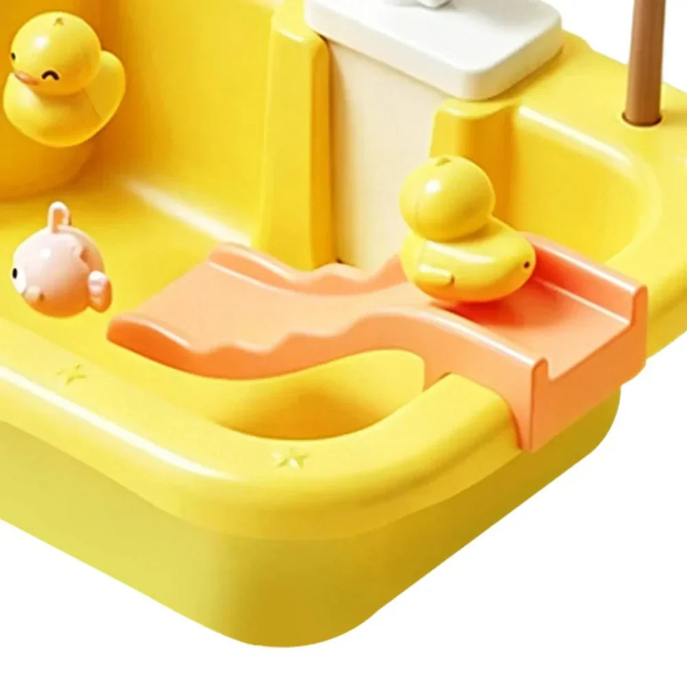 Interaktives sensorisches Wasserspielzeug mit Pumpmechanismus