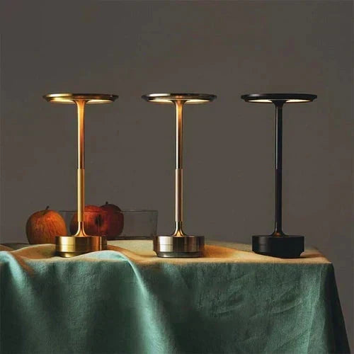 Elegante, kabellose, dimmbare und wiederaufladbare tragbare Metall-Tischlampe