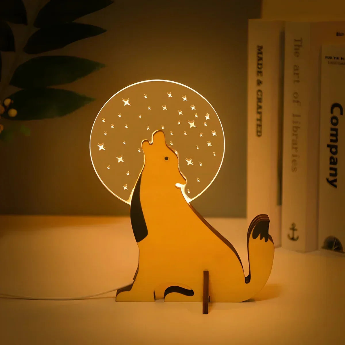 Touch-Nachttischlampe aus Acryl und Holz mit Wildtier-Silhouette