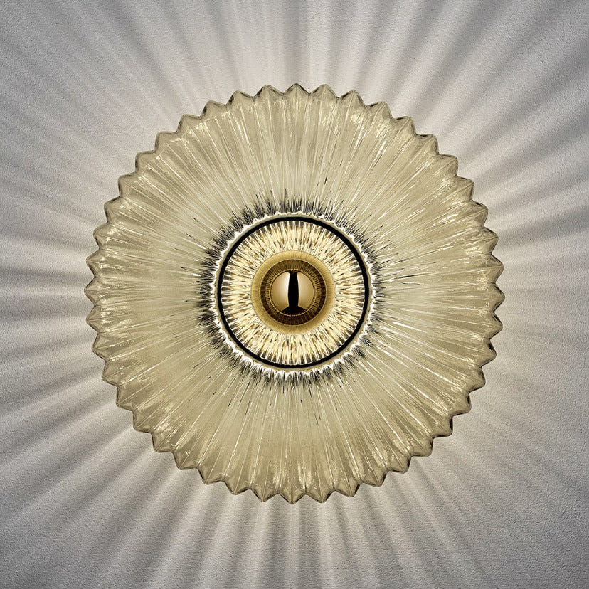 Nordische Vintage-Wandleuchte aus geriffeltem Rippenglas in Scheibenform