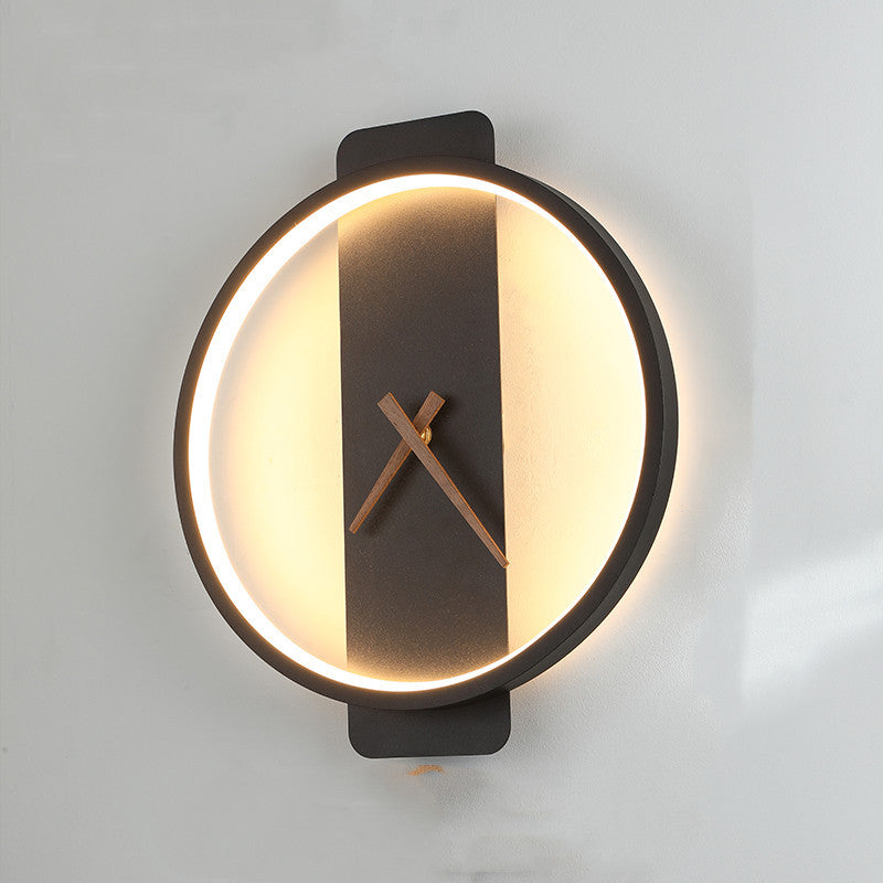 Nordisch-minimalistische Acryluhr mit Wandleuchte für den Nachttisch