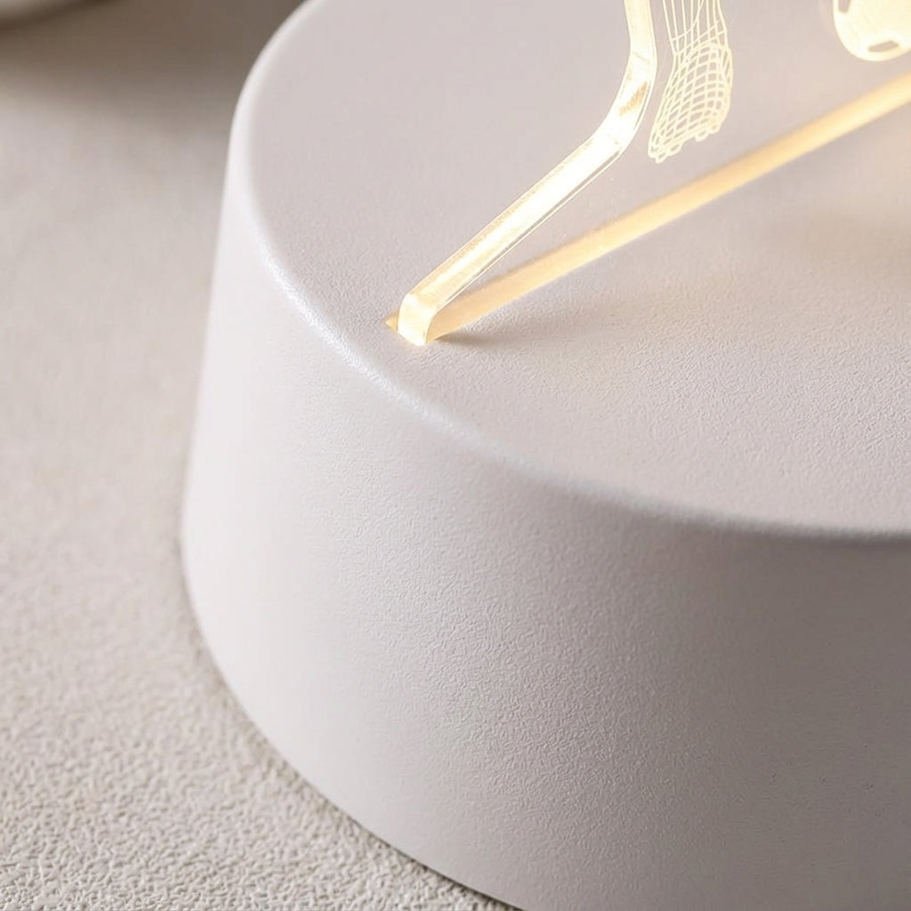 Skulpturale USB-Tischlampe mit Acrylpaneel und Fußballmotiv