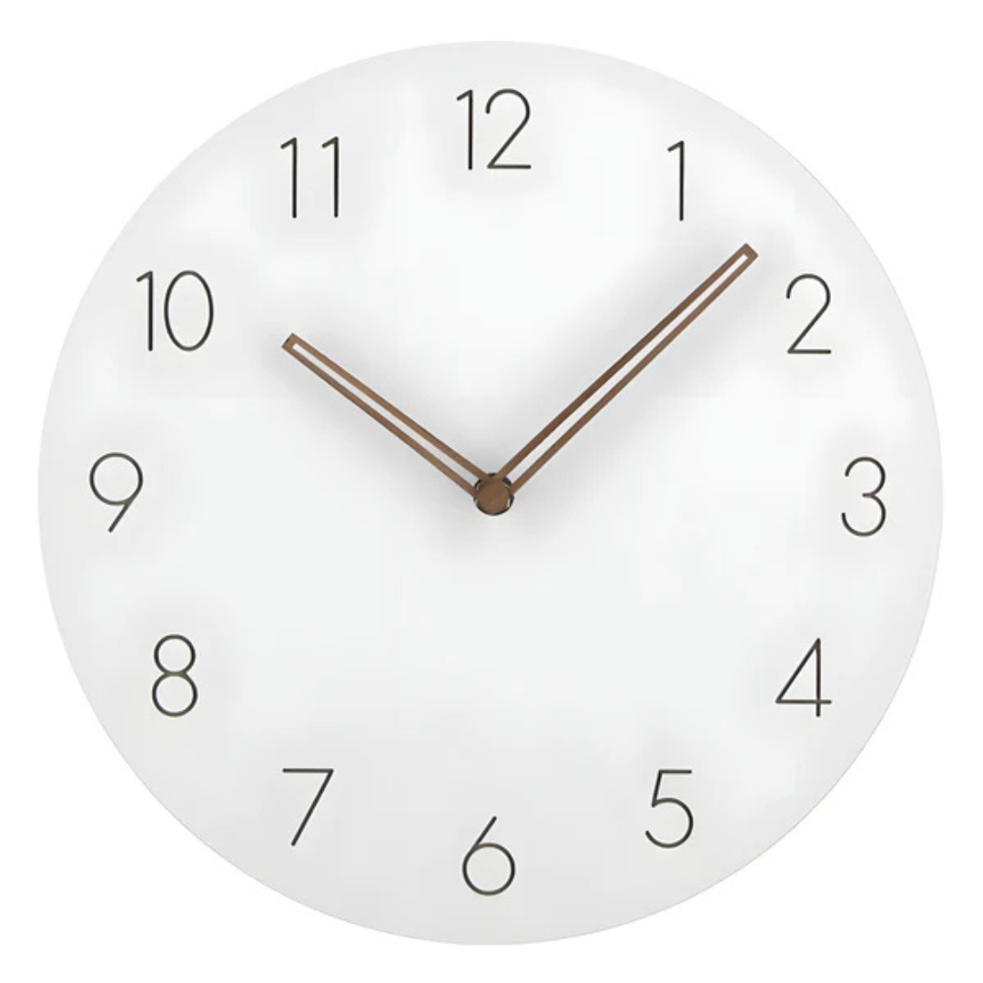 Skandinavische minimalistische runde geräuschlose Wanduhr aus Holz