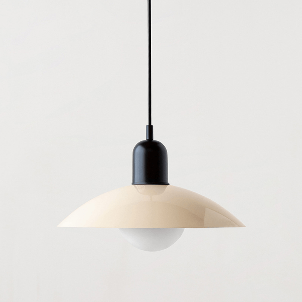 Geometrische Bauhaus-Pendelleuchte mit emaillierter Eisenkuppel, verstellbar