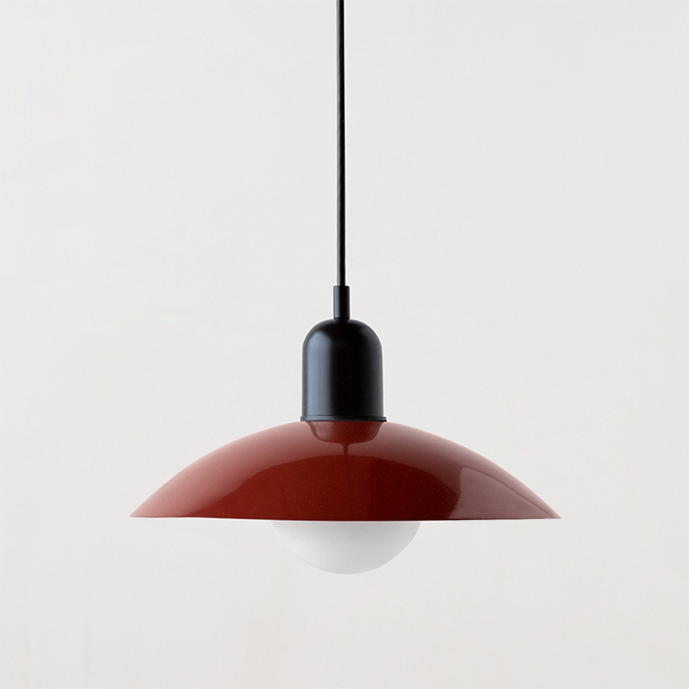 Geometrische Bauhaus-Pendelleuchte mit emaillierter Eisenkuppel, verstellbar