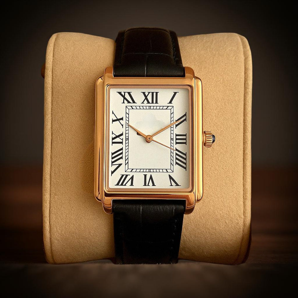Analoge Dresswatch mit quadratischem Gehäuse und römischem Zifferblatt