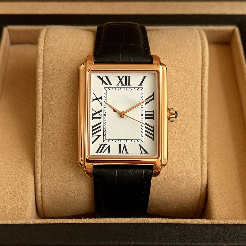 Analoge Dresswatch mit quadratischem Gehäuse und römischem Zifferblatt
