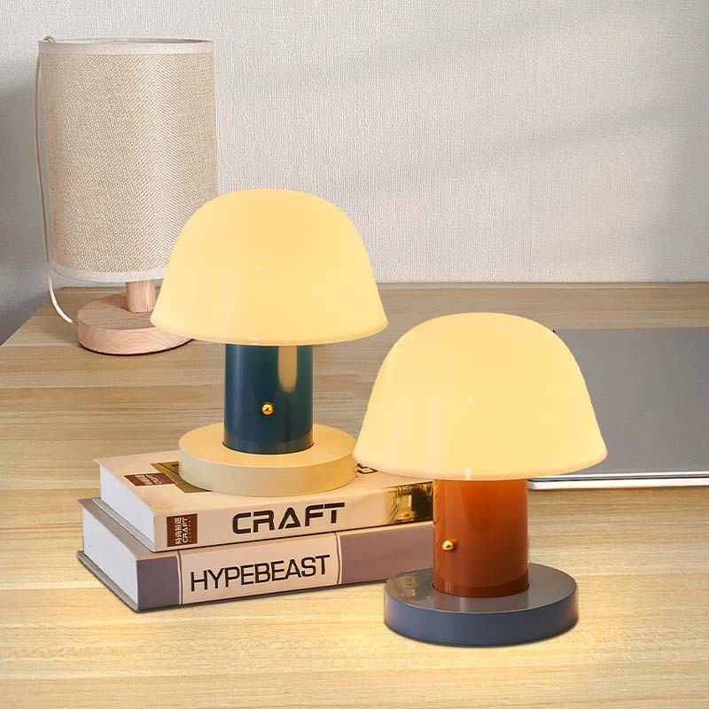 Skulpturale wiederaufladbare kabellose Tischlampe in Pilzform mit Touch-Dimmung