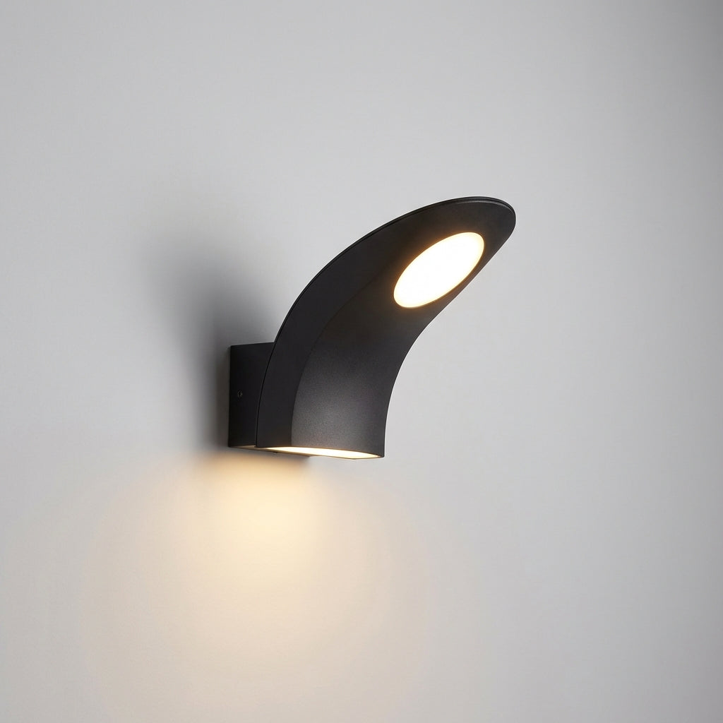 Elegante wetterbeständige Außenwandleuchte aus Aluminium
