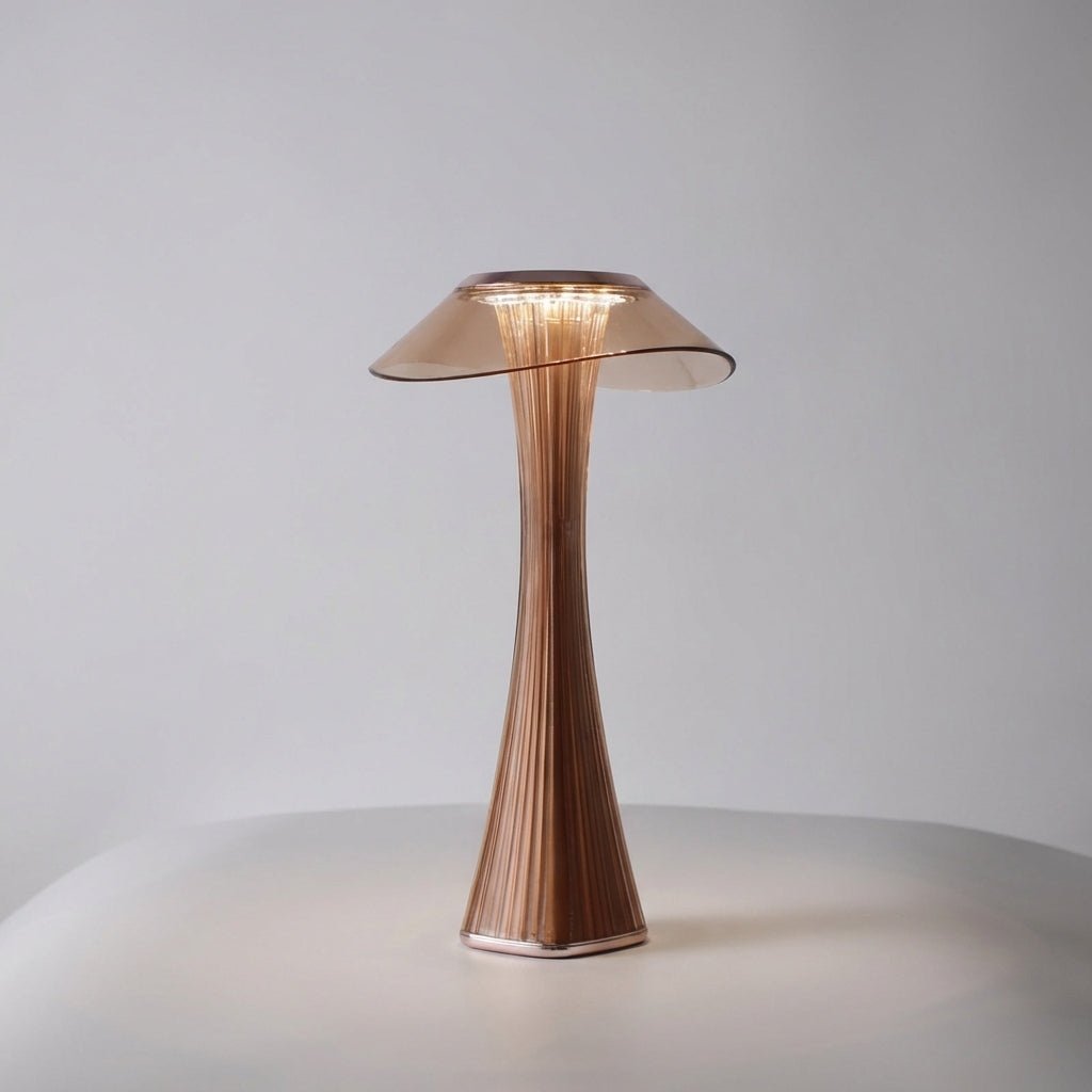 Skulpturale, kabellose, wiederaufladbare Tischlampe mit Silhouette und stimmungsvollem Licht