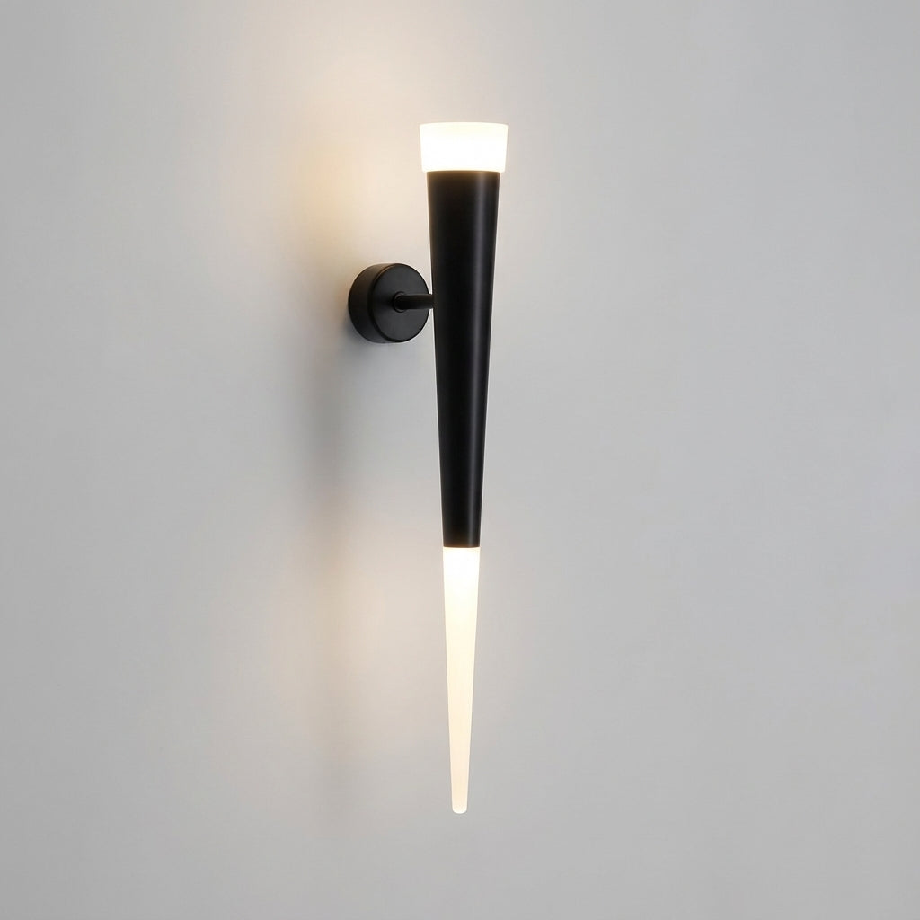 Elegante konische Metall-Wandleuchte mit nach oben und unten gerichtetem Licht