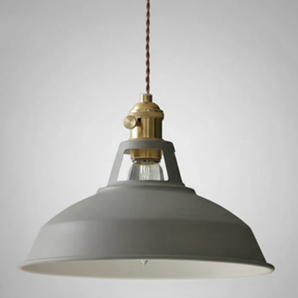 Retro-Pendelleuchte aus Metall im Industriestil mit verstellbarer Kettenaufhängung