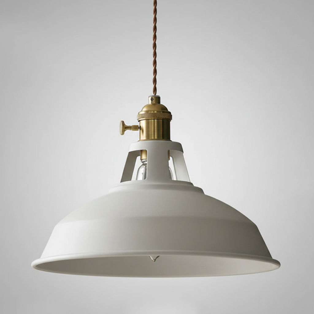 Retro-Pendelleuchte aus Metall im Industriestil mit verstellbarer Kettenaufhängung