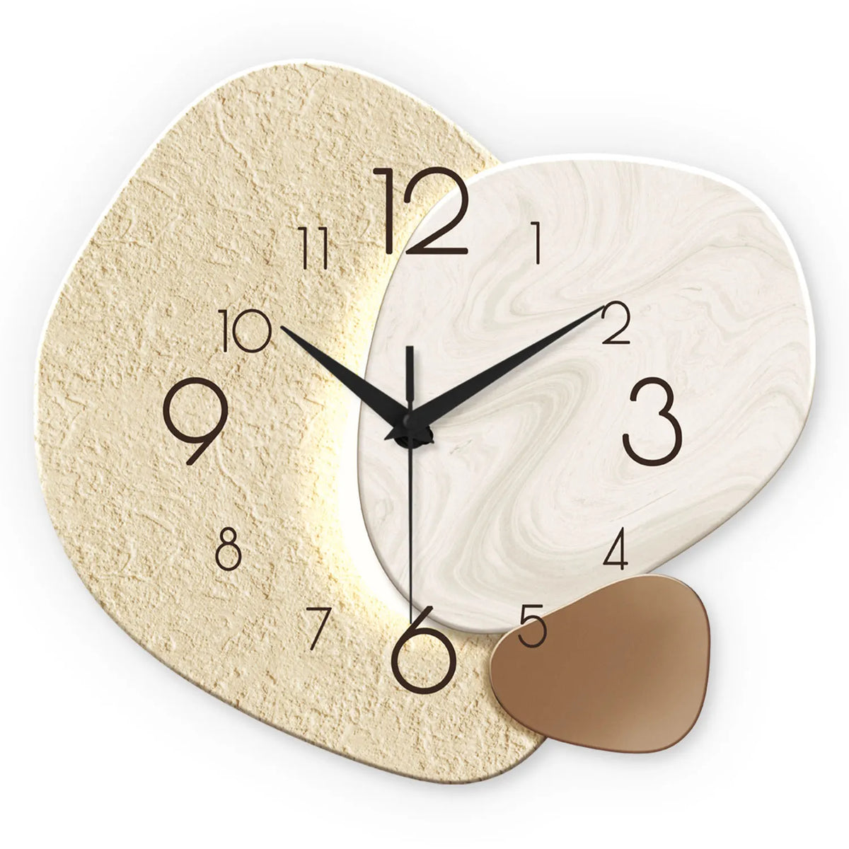 Moderne minimalistische geräuschlose Quarzwanduhr mit strukturierter Steinoptik