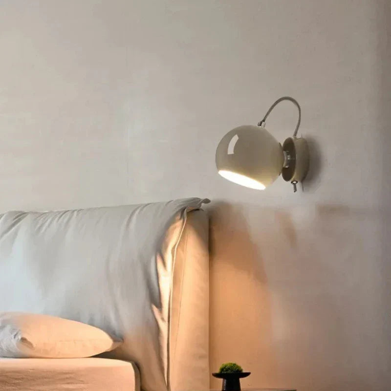 Nordische minimalistische drehbare Deckenleuchte in Kuppelform