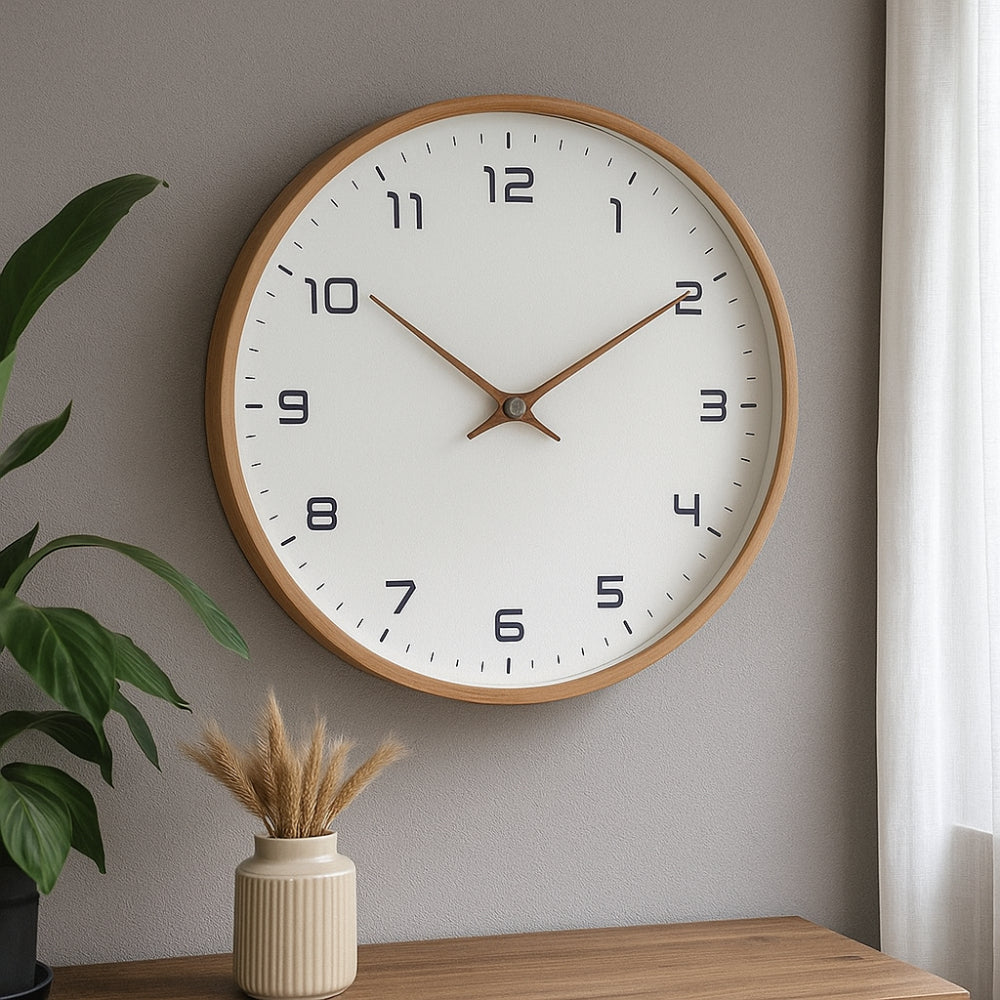 Moderne dekorative geräuschlose Wanduhr aus Massivholz ohne Ticken