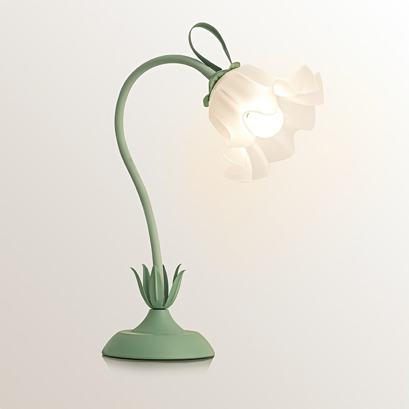 Skulpturale Tischlampe aus Gusseisen mit floraler Blütenform