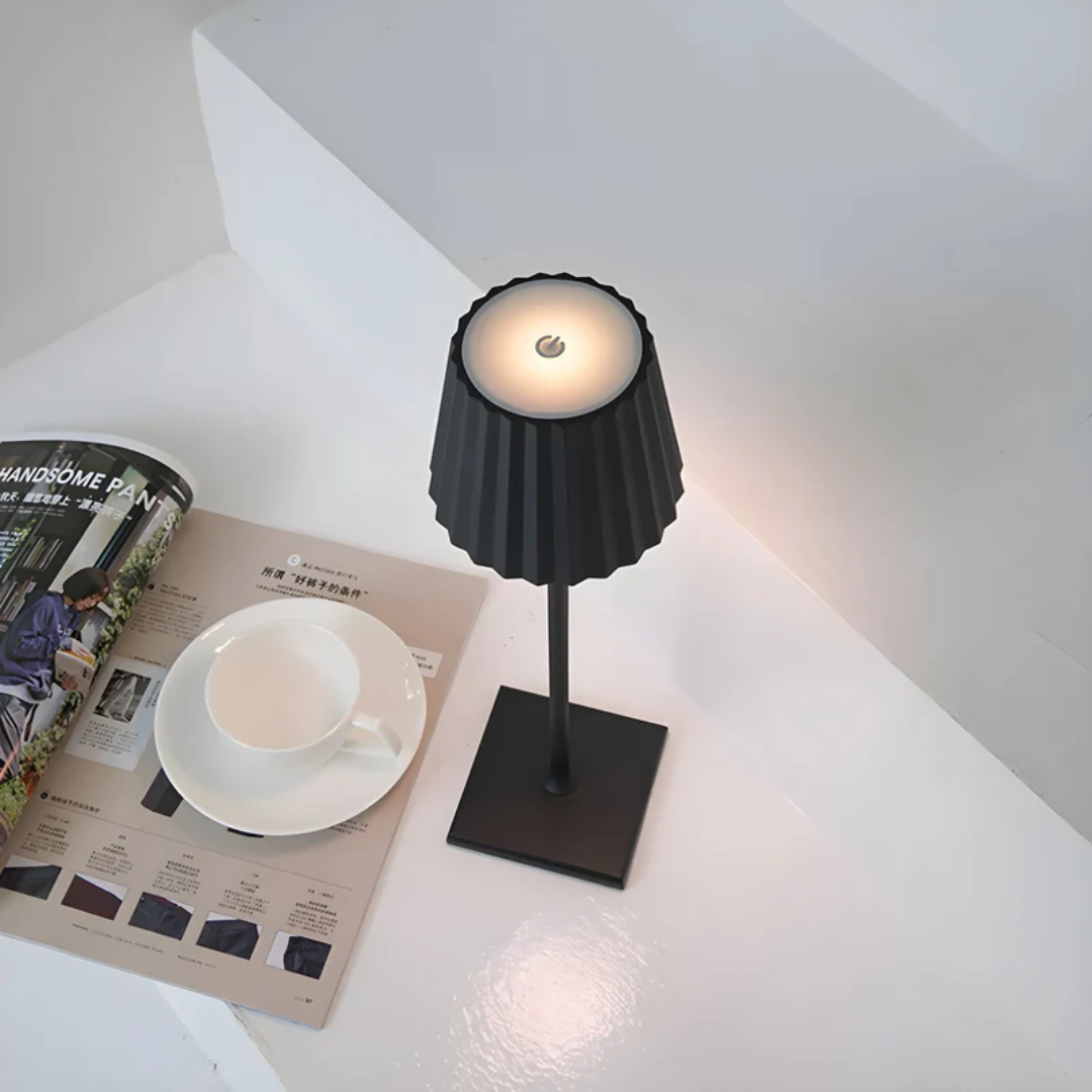 Wasserdichte skandinavische dimmbare aufladbare Tischlampe aus Aluminium