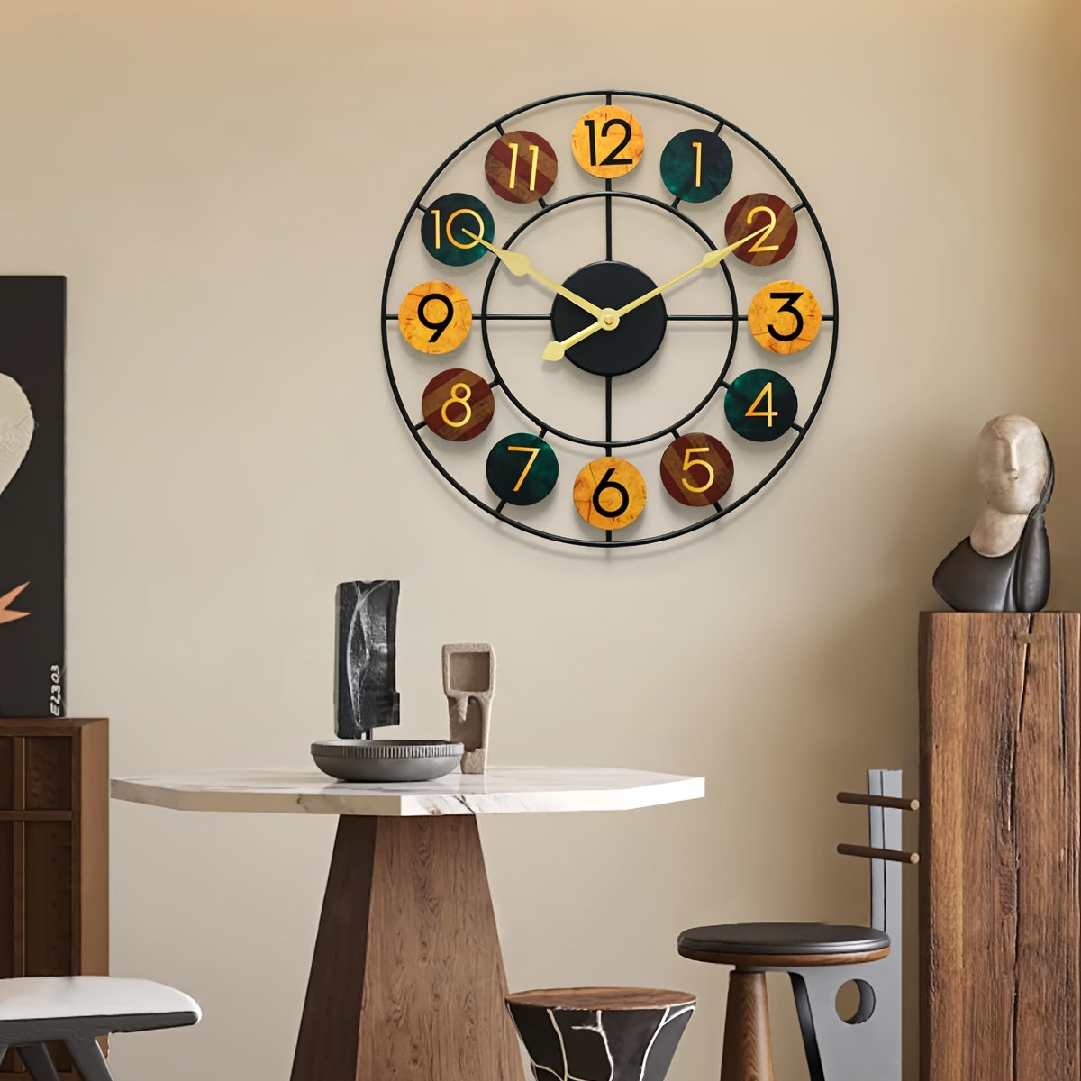 Retro-Wanduhr mit rundem Eisenrahmen aus Metall