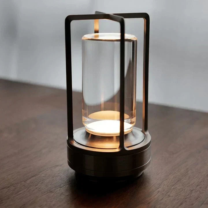 Dimmbare, wiederaufladbare Tischlampe aus facettiertem Kristallglas mit Touch-Steuerung