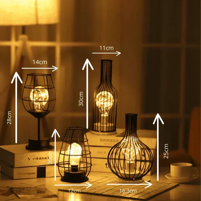 Schlanke moderne zeitgenössische Tischlampe aus Metall und Stoff