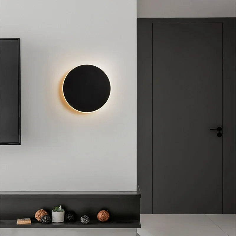 Minimalistische runde Wandleuchte mit Touch-Steuerung und Sensor