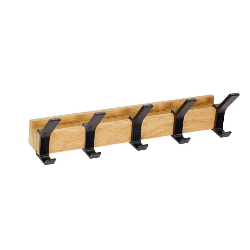 Skandinavische minimalistische Wandgarderobe aus Holz mit verschiebbaren Haken