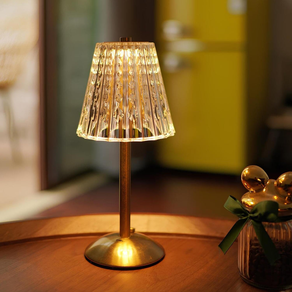 Facettierte kabellose, wiederaufladbare dimmbare Tischlampe aus Kristall mit Touch-Steuerung