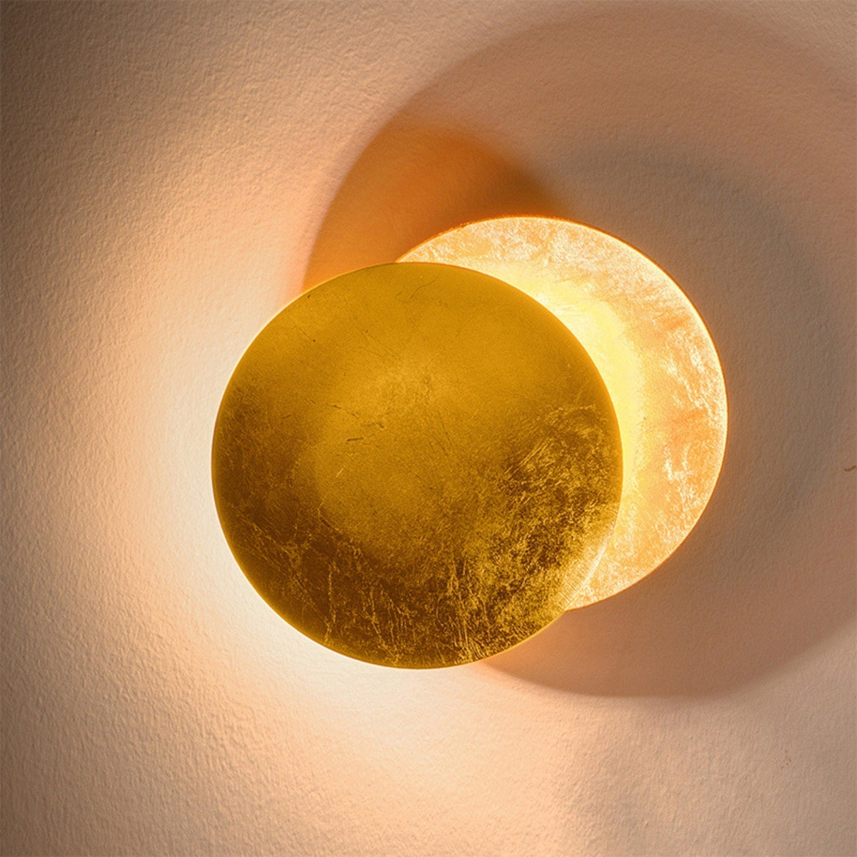 Minimalistische runde Wandleuchte mit Mondfinsternis-Leuchteffekt