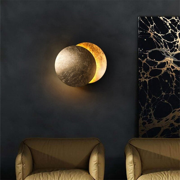 Minimalistische runde Wandleuchte mit Mondfinsternis-Leuchteffekt
