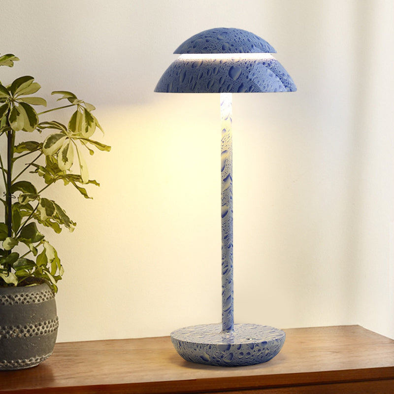 Kabellose tragbare wiederaufladbare Kunststoff-Tischlampe für Innen- und Außenbereiche