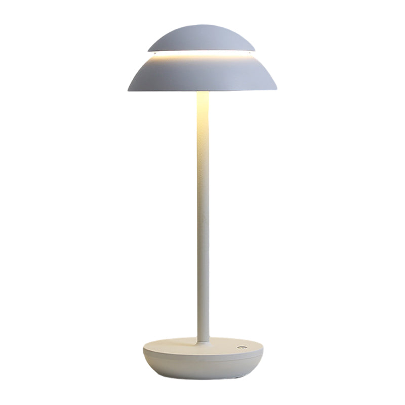 Kabellose tragbare wiederaufladbare Kunststoff-Tischlampe für Innen- und Außenbereiche