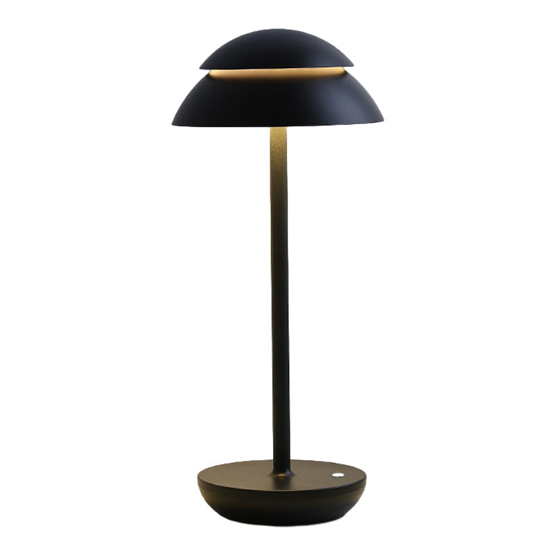 Kabellose tragbare wiederaufladbare Kunststoff-Tischlampe für Innen- und Außenbereiche